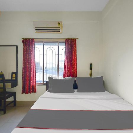 Capital O Kabita Guest House Near Acropolis Mall Kalkuta Zewnętrze zdjęcie