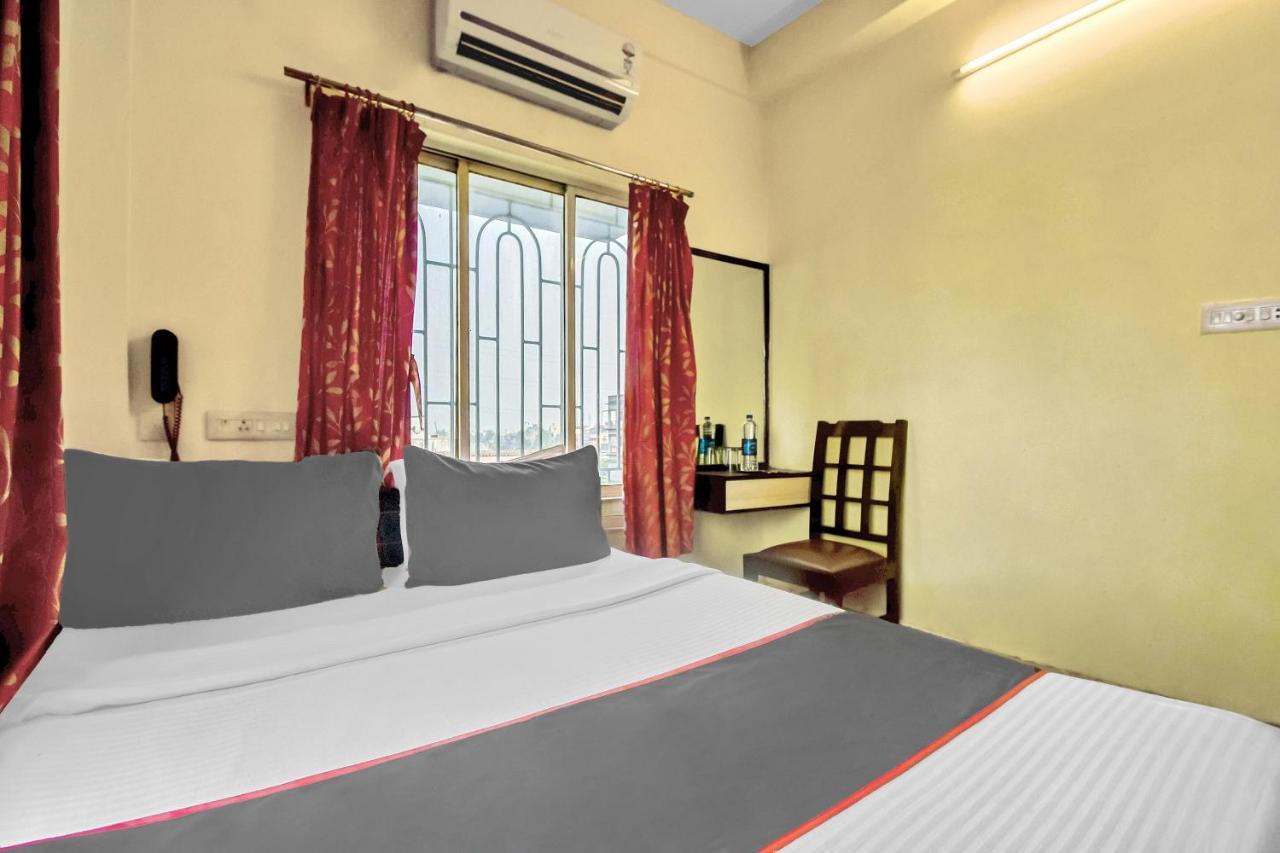 Capital O Kabita Guest House Near Acropolis Mall Kalkuta Zewnętrze zdjęcie