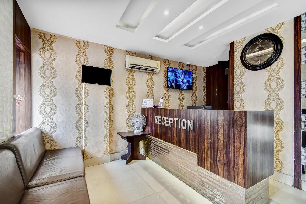 Capital O Kabita Guest House Near Acropolis Mall Kalkuta Zewnętrze zdjęcie